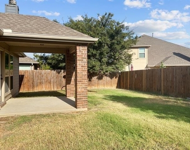 10209 Pear Valley Road - Photo Thumbnail 24