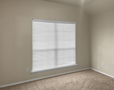 10209 Pear Valley Road - Photo Thumbnail 17