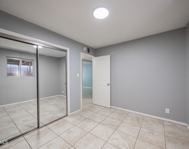 1721 E Sheridan Street - Photo Thumbnail 10