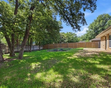 2505 Ironwood Court - Photo Thumbnail 13
