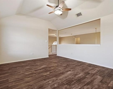 8837 Sunset Trace Drive - Photo Thumbnail 18