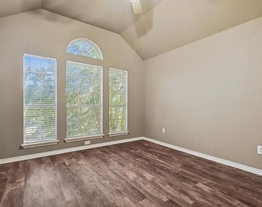 8837 Sunset Trace Drive - Photo Thumbnail 22