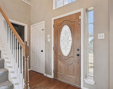 8837 Sunset Trace Drive - Photo Thumbnail 3