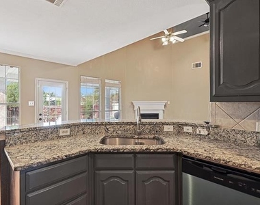 8837 Sunset Trace Drive - Photo Thumbnail 10