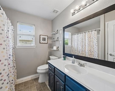 3216 Overstreet Lane - Photo Thumbnail 15