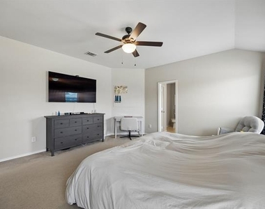 3216 Overstreet Lane - Photo Thumbnail 18