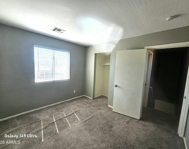 1429 S 15th Avenue - Photo Thumbnail 24