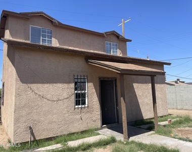 1429 S 15th Avenue - Photo Thumbnail 18
