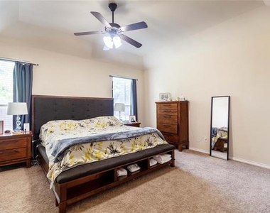 10113 Old Eagle River Lane - Photo Thumbnail 15