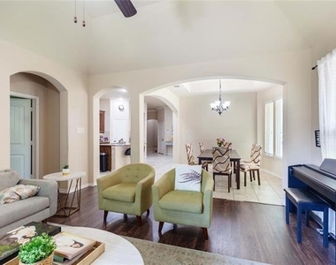 10113 Old Eagle River Lane - Photo Thumbnail 11