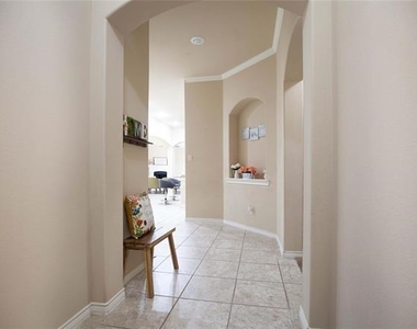 10113 Old Eagle River Lane - Photo Thumbnail 2