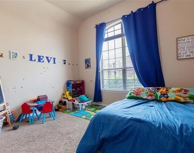 10113 Old Eagle River Lane - Photo Thumbnail 6