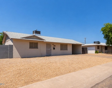 4212 W Vista Avenue - Photo Thumbnail 1