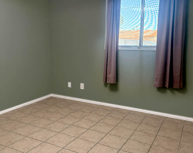 4212 W Vista Avenue - Photo Thumbnail 51