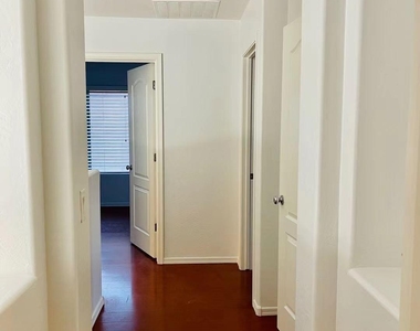 1704 S Falcon Drive - Photo Thumbnail 9