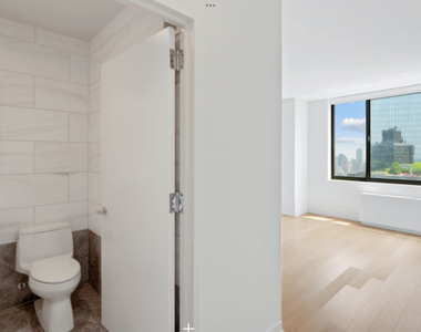 407 Park Avenue South - Photo Thumbnail 5