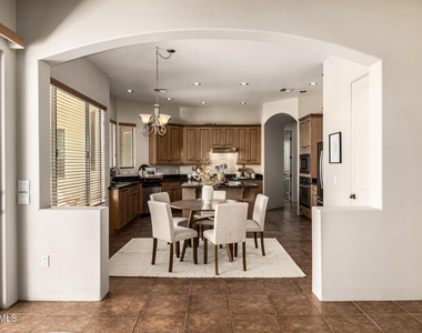 15225 W Frontier Drive - Photo Thumbnail 11