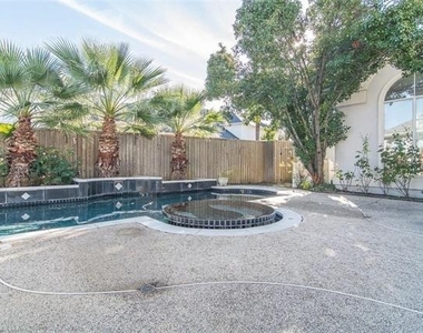 18007 Rock Branch Drive - Photo Thumbnail 13