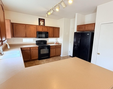 44989 W Woody Road - Photo Thumbnail 1