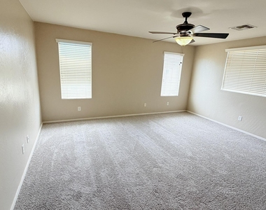 44989 W Woody Road - Photo Thumbnail 11
