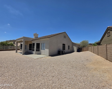2653 N Travis -- - Photo Thumbnail 60