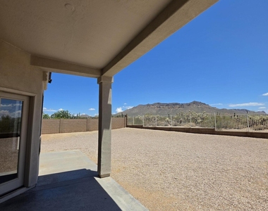 2653 N Travis -- - Photo Thumbnail 48
