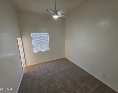 2653 N Travis -- - Photo Thumbnail 39