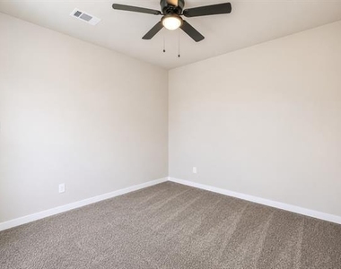 120 Brookview Drive - Photo Thumbnail 16