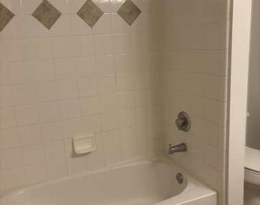 2044 Alta Meadows Lane - Photo Thumbnail 13