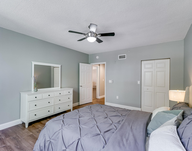 11780 St Andrews Place - Photo Thumbnail 13