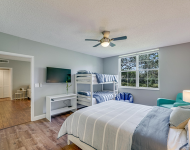 11780 St Andrews Place - Photo Thumbnail 11