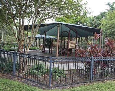 3800 Oaks Clubhouse Drive - Photo Thumbnail 43