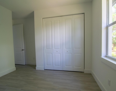 10654 Washington Road - Photo Thumbnail 23
