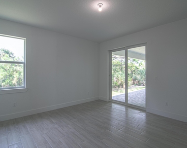 10654 Washington Road - Photo Thumbnail 16