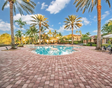 3638 Nw Mediterranean Lane - Photo Thumbnail 12