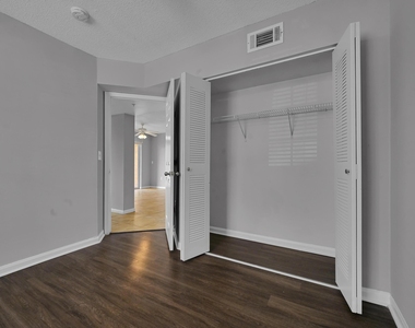 3638 Nw Mediterranean Lane - Photo Thumbnail 15