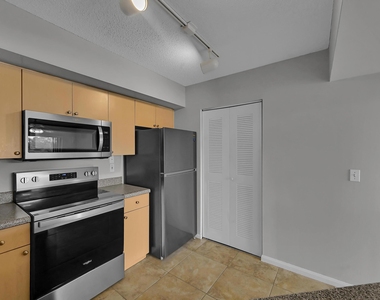 3638 Nw Mediterranean Lane - Photo Thumbnail 30