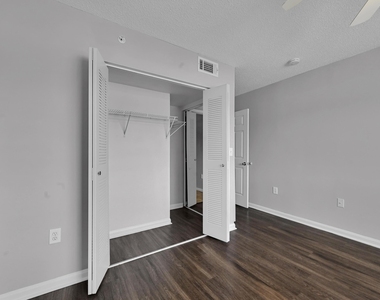 3638 Nw Mediterranean Lane - Photo Thumbnail 24