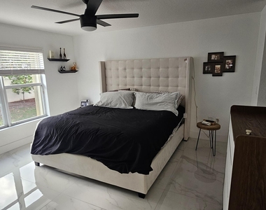 10435 Yarrow Drive - Photo Thumbnail 12