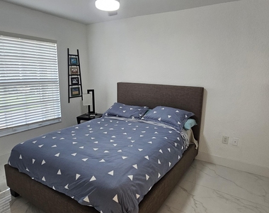 10435 Yarrow Drive - Photo Thumbnail 20