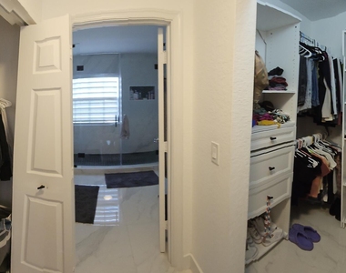 10435 Yarrow Drive - Photo Thumbnail 13
