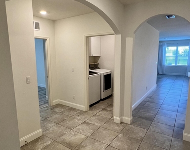 3280 Roxbury Place Sw - Photo Thumbnail 11