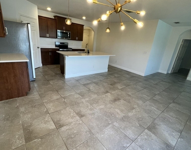 3280 Roxbury Place Sw - Photo Thumbnail 8