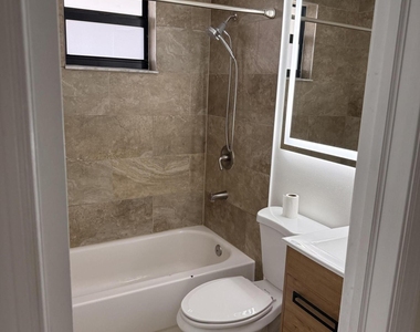 1501 Ne 7th Avenue - Photo Thumbnail 9
