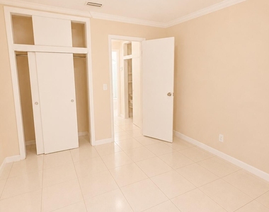 3609 Polk Street - Photo Thumbnail 8