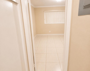 3609 Polk Street - Photo Thumbnail 9