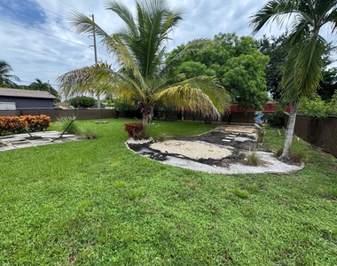 147 Nw 10th Avenue - Photo Thumbnail 27