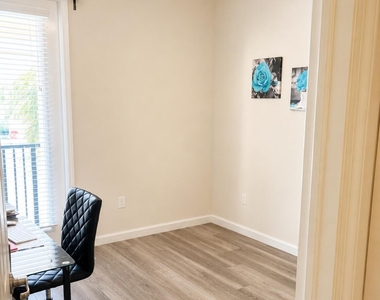 4778 Monarch Way - Photo Thumbnail 14