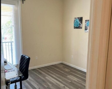 4778 Monarch Way - Photo Thumbnail 12