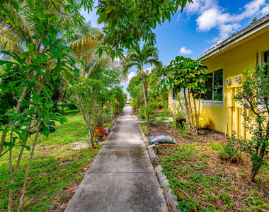 2501 Taylor Street - Photo Thumbnail 1